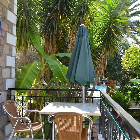 Aparthotel Anaxos Gardens Esterno foto