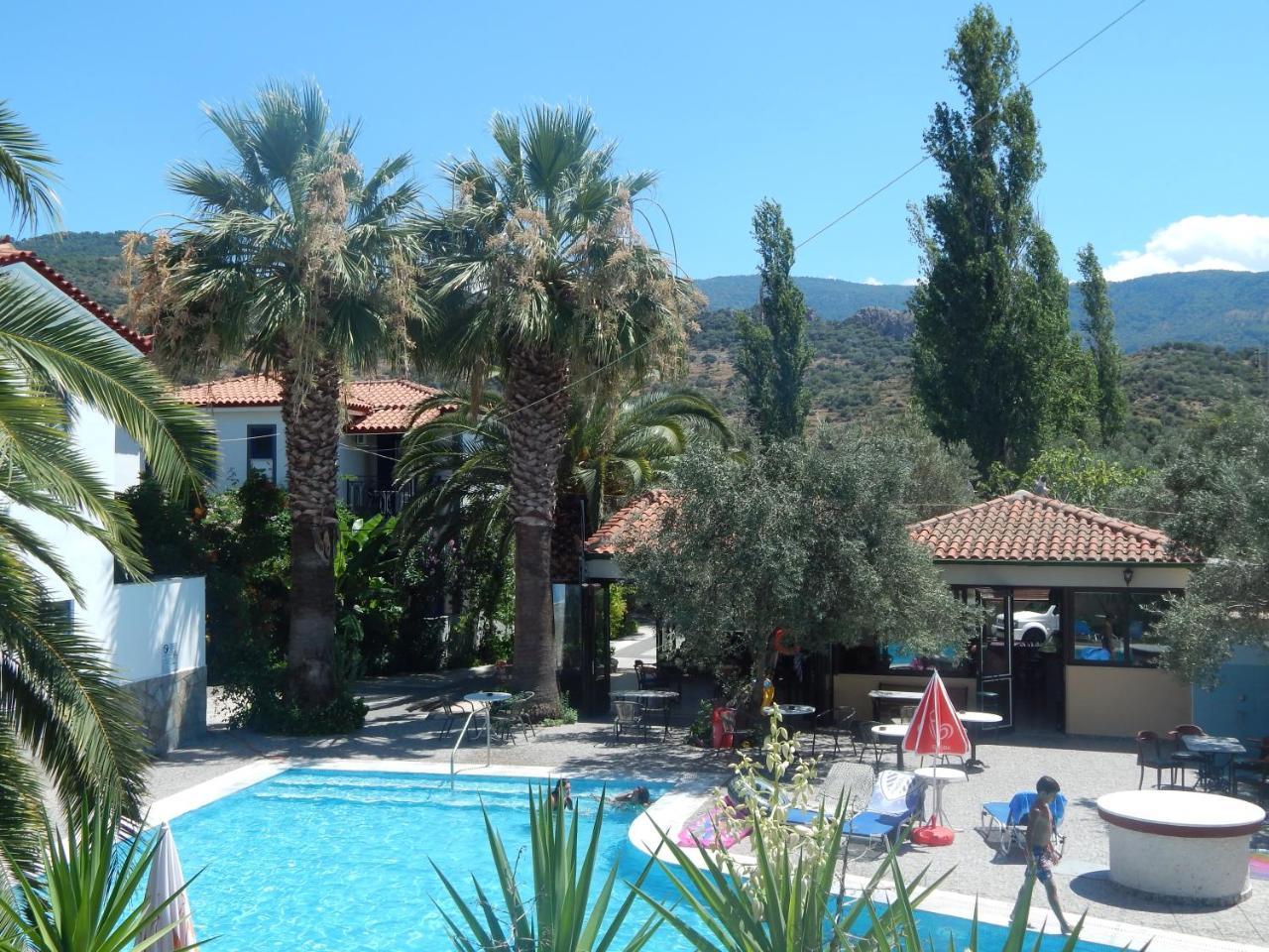 Aparthotel Anaxos Gardens Esterno foto