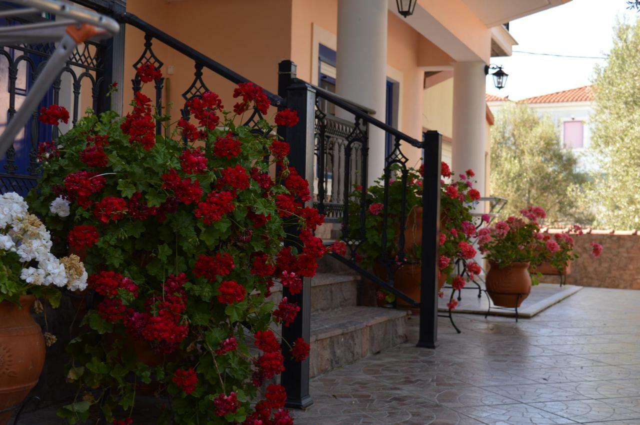 Aparthotel Anaxos Gardens Esterno foto