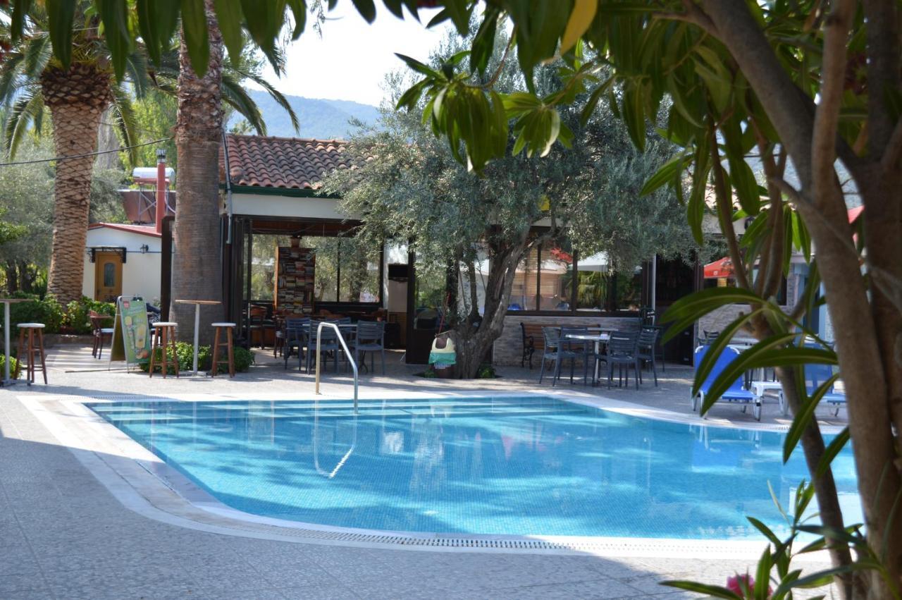 Aparthotel Anaxos Gardens Esterno foto